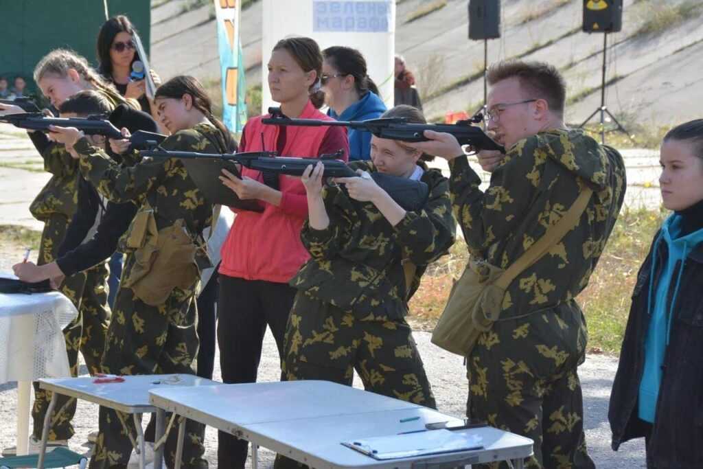 В Астрахани прошли восьмые ежегодные игры в «Зарницу»
