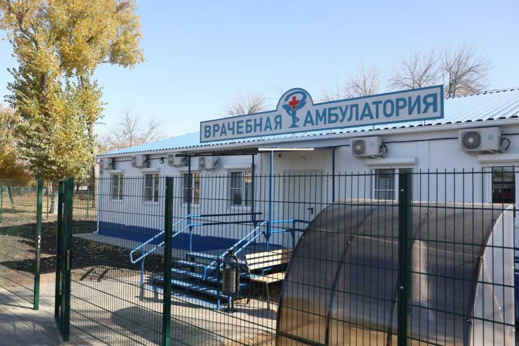 В Приволжском районе новые амбулатории проинспектировал губернатор — фото 2