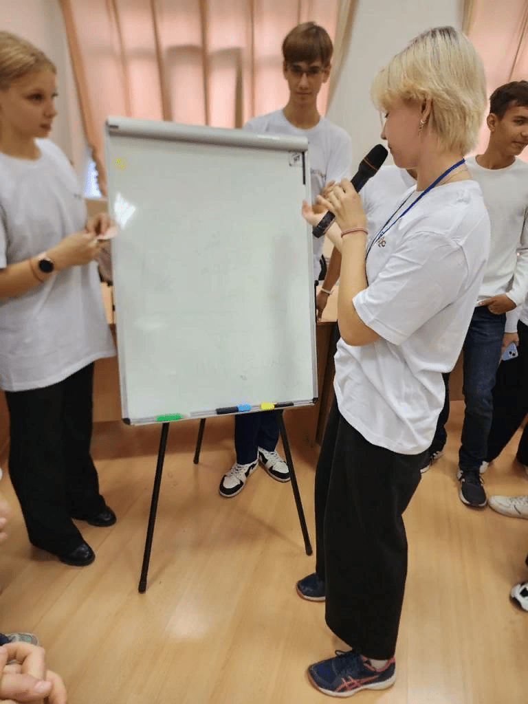 Юные астраханцы разработали социальные проекты, значимые для молодежи — фото 1