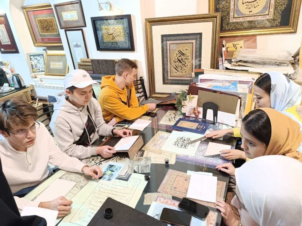Астраханские школьники смогли пройти стажировку в Иране — фото 4