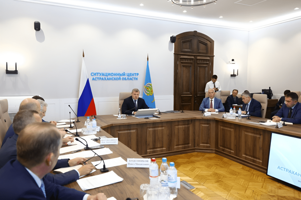 В Астрахани пытаются спасти системы водоснабжения