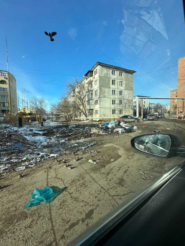 Астраханцы не могут ездить по недавно отремонтированной улице Бориса Алексеева — фото 3