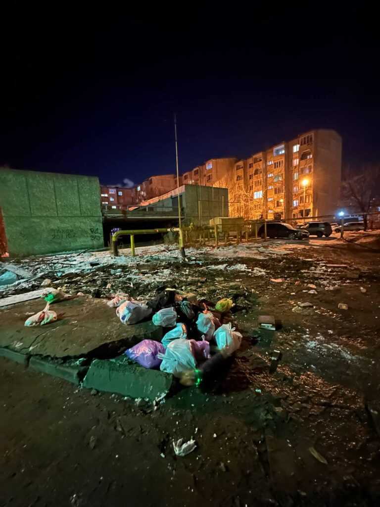 Астраханцы не могут ездить по недавно отремонтированной улице Бориса Алексеева — фото 5