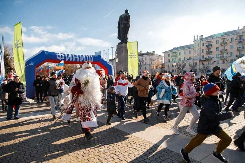 Астраханцев приглашают поучаствовать в новогодней пробежке