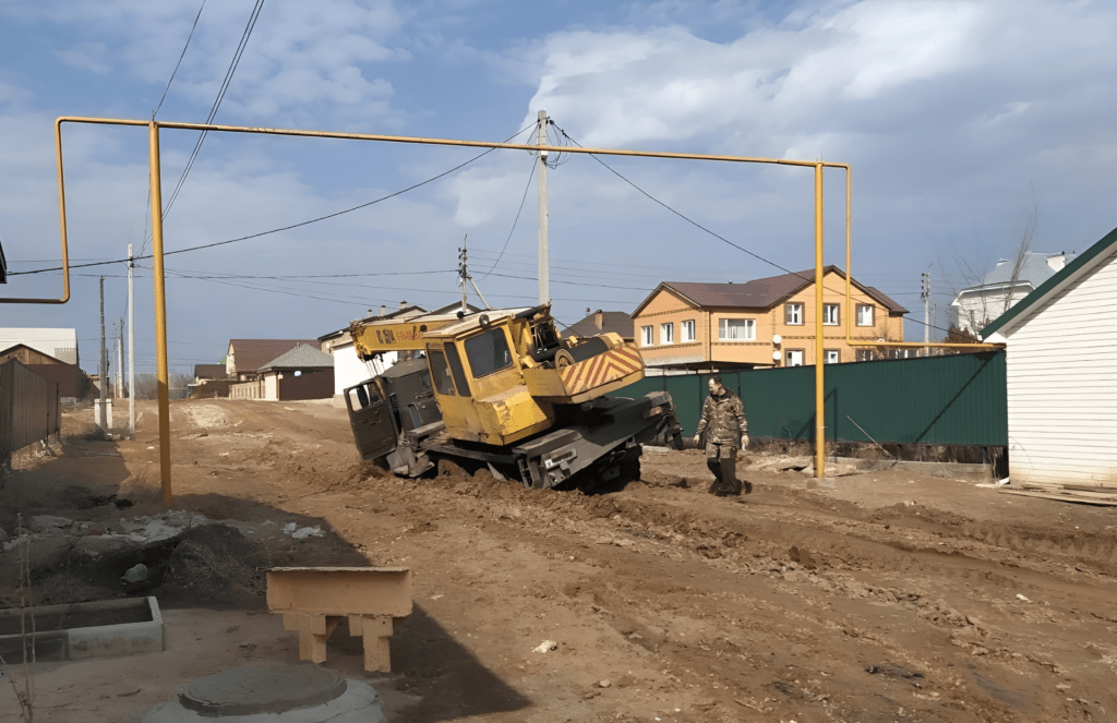 В Астраханской области из-за отсутствия дороги стало  невозможно добраться до детсада