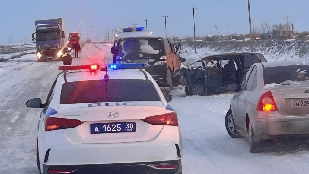 "Яма смерти" привела к смертельной аварии на трассе Астрахань-Волгоград