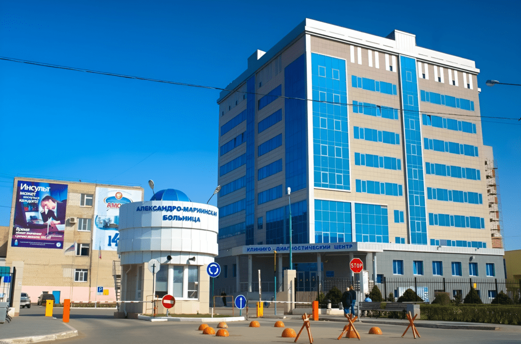 Пациентов астраханской больницы эвакуировали из-за задымления
