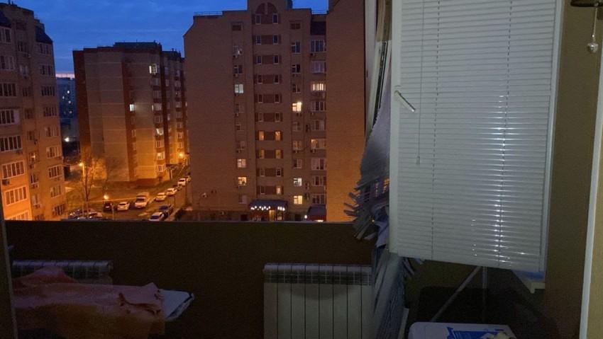 Астраханская прокуратура заинтересовалась балконом, рухнувшим из-за хлопка газа — фото 1