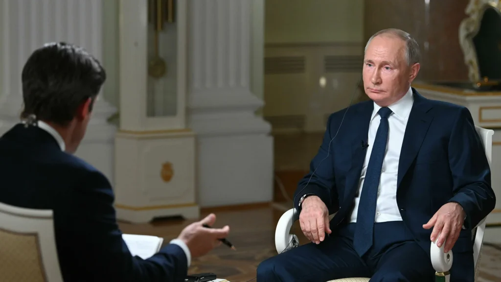 Путин и Карлсон: интервью года
