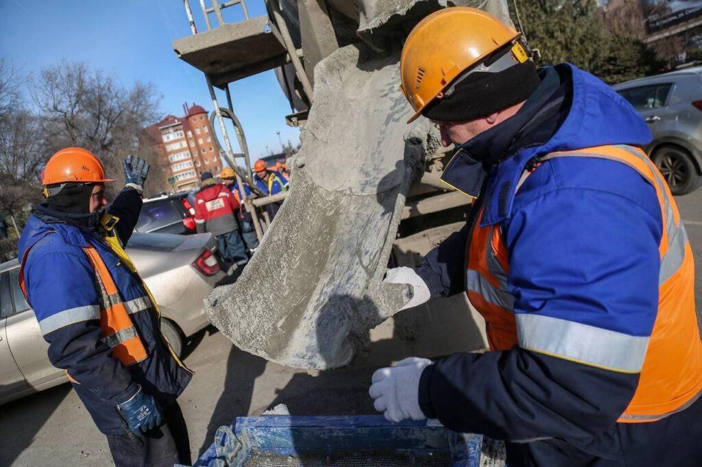 Ремонт канализационной системы на проспекте Гужвина в Астрахани подходит к завершению