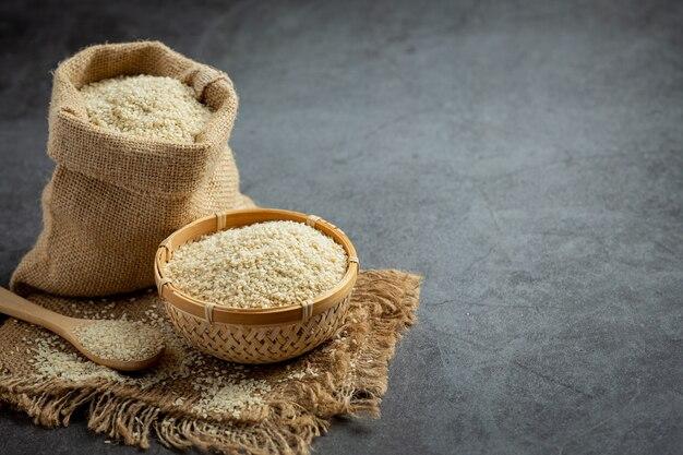 Астраханцы могут лишиться возможности покупать некоторые категории продуктов