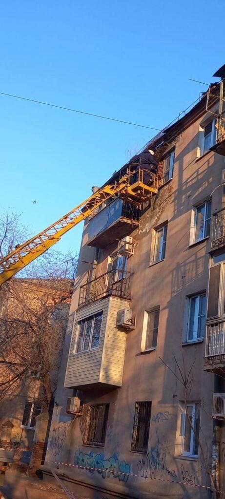 Спасатели рекомендуют астраханцам быть осторожнее при передвижении по городу — фото 2