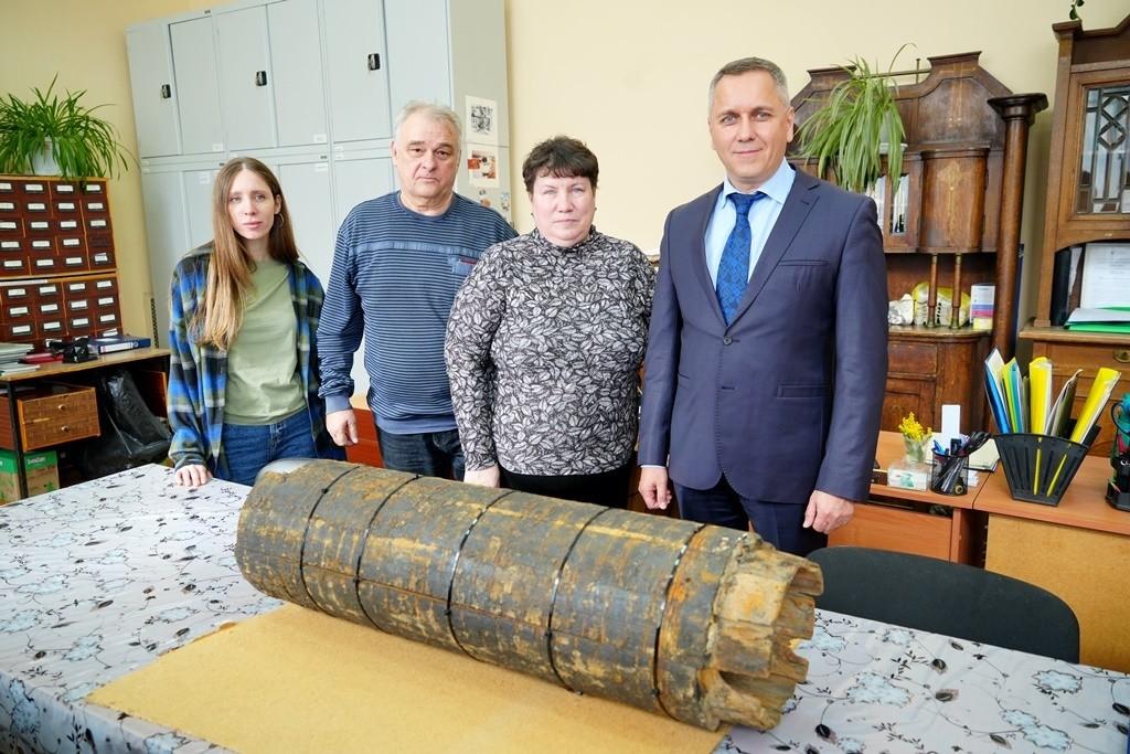 Астраханский водоканал передал необычный артефакт в фонды музея — фото 3