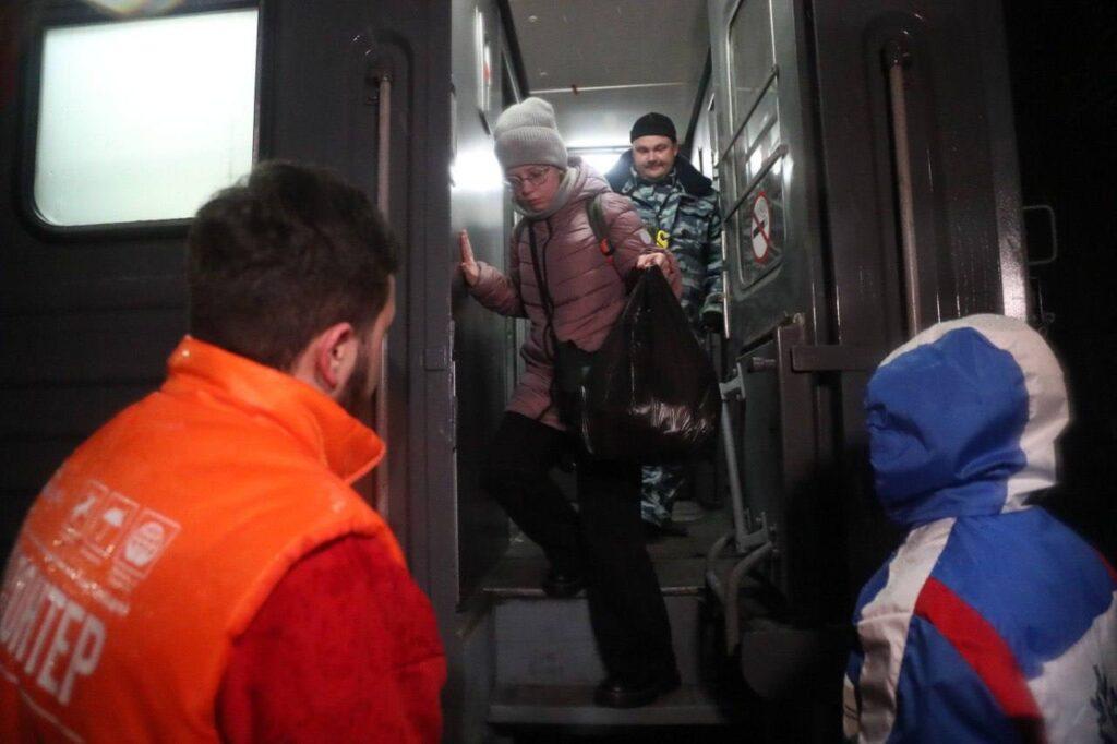 Белгородские дети приехали в Астраханскую область — фото 1