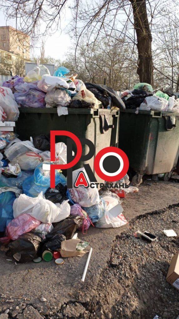 В Астрахани дорожники разрушают все на своем пути, чтобы выполнить свою работу — фото 5