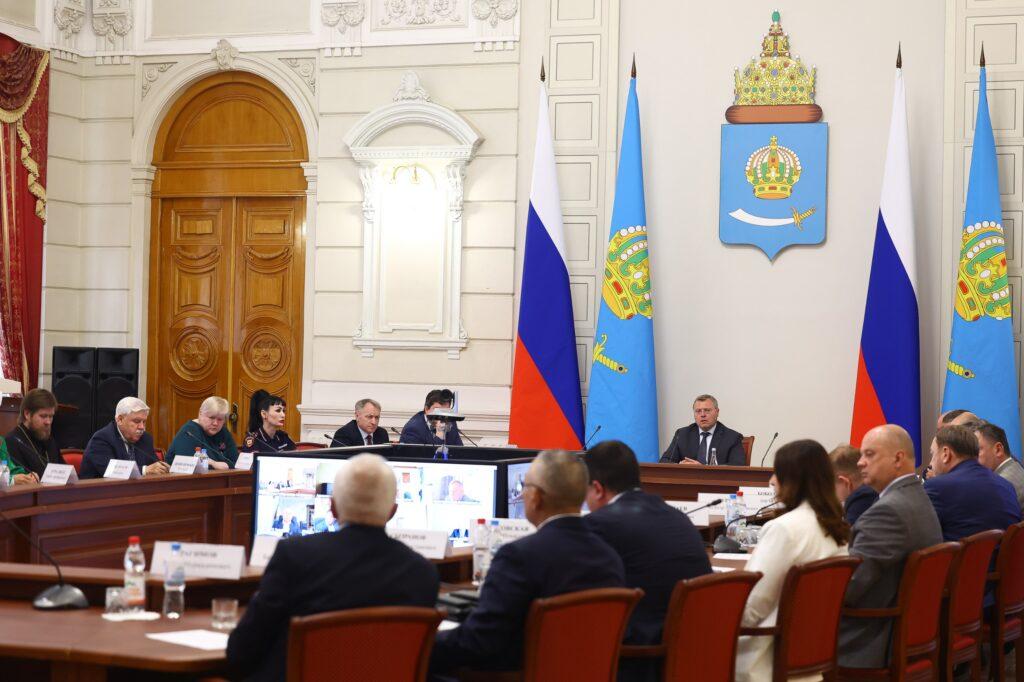В Астраханской области ищут нелегальных мигрантов с помощью беспилотников — фото 1