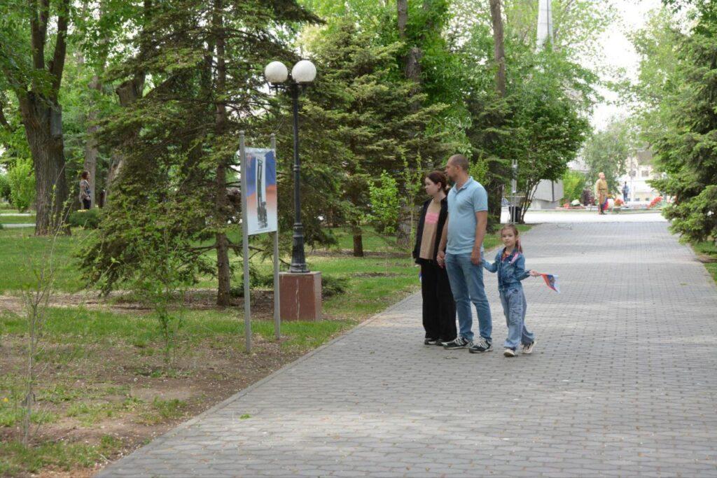 Традиционная фотовыставка «Время патриотов» открылась в Астрахани