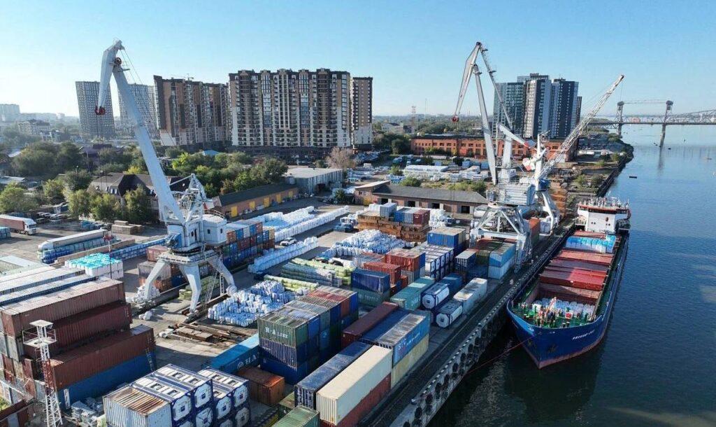 Грузооборот астраханских портов продолжает стремительно расти
