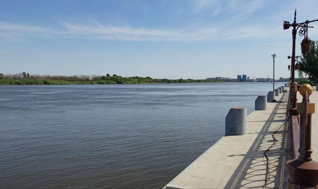 Какова водохозяйственная обстановка в Астраханской области
