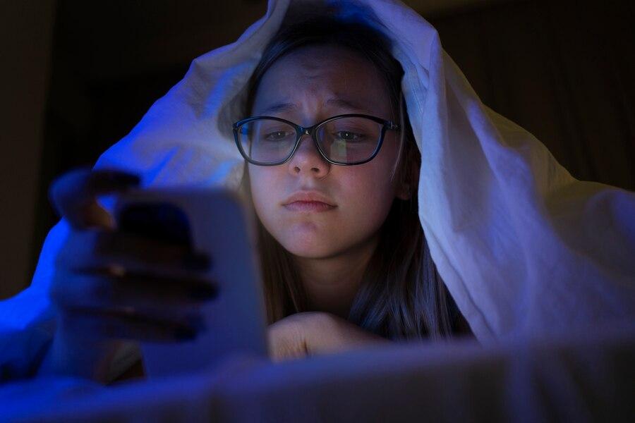 Почему юных астраханцев продолжают привлекать игры со смертью