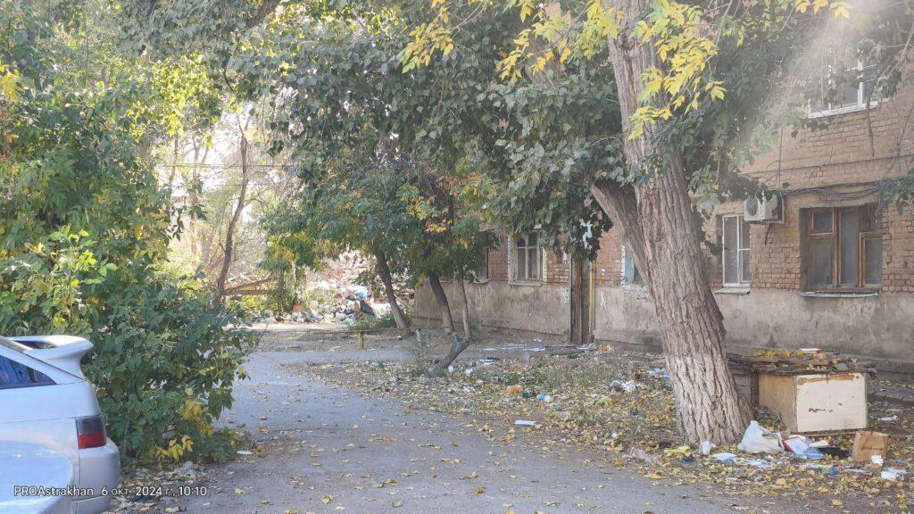 В одном из районов Астрахани назревает мусорный коллапс