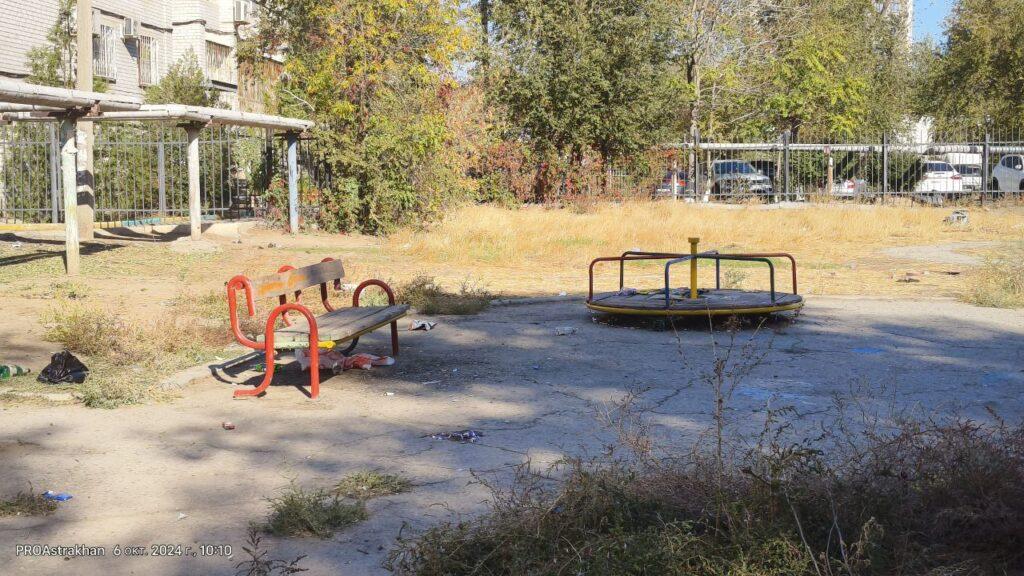 В одном из районов Астрахани назревает мусорный коллапс — фото 4