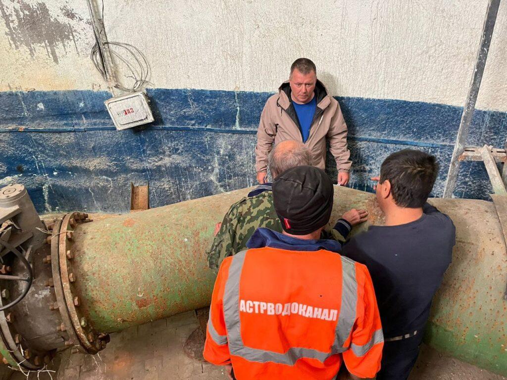Завтра многие астраханцы вновь останутся без холодной воды
