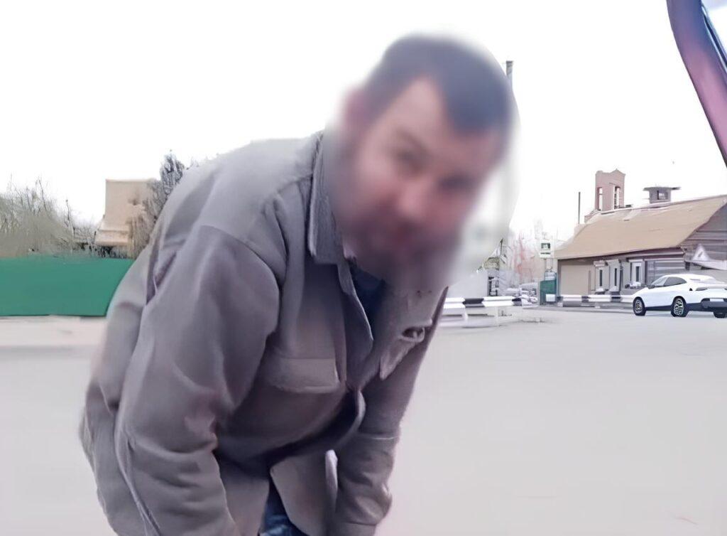 В Астраханской области собаки съели руку мужчины