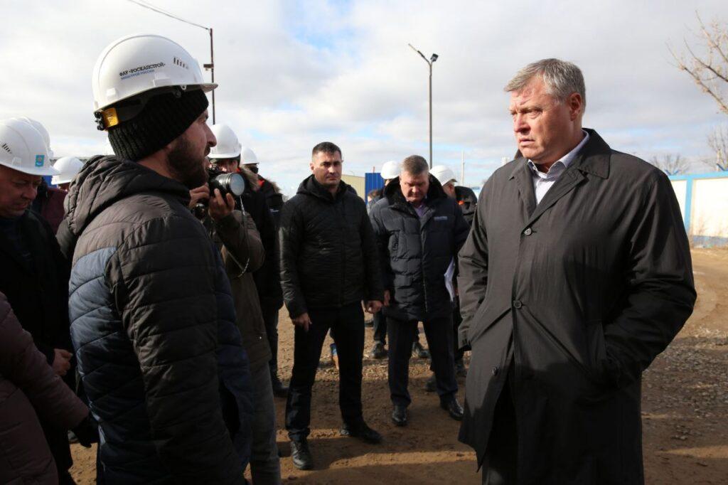 Глава Астраханской области проинспектировал ход реконструкции Северных очистных — фото 1