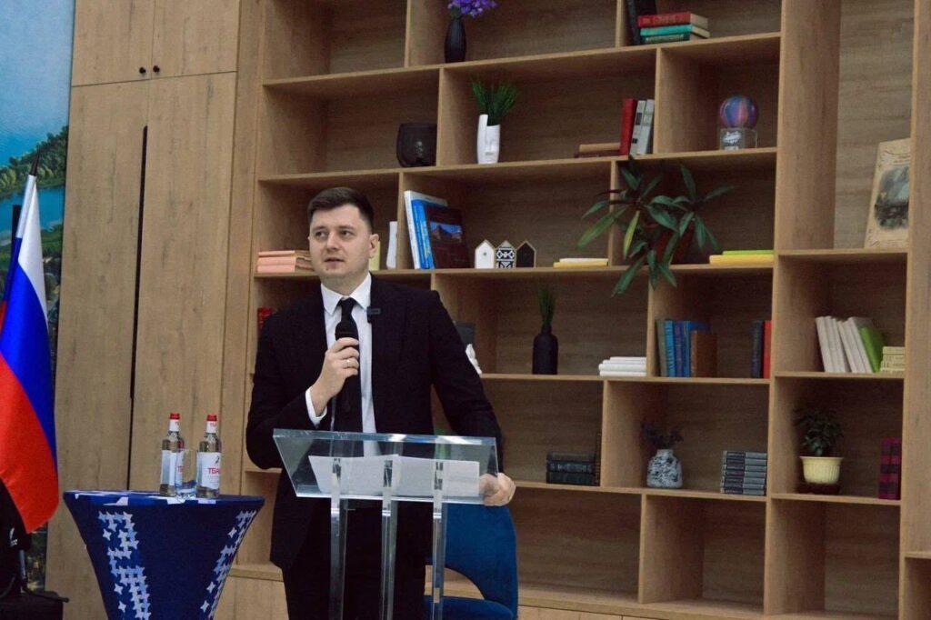В Астраханской области продолжат оказывать поддержку добровольческой деятельности — фото 1