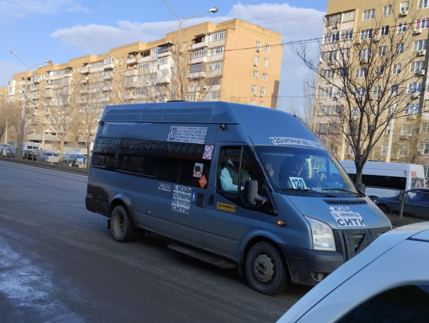 Астраханцы жалуются на проблемы с общественным транспортом в селе Осыпной Бугор
