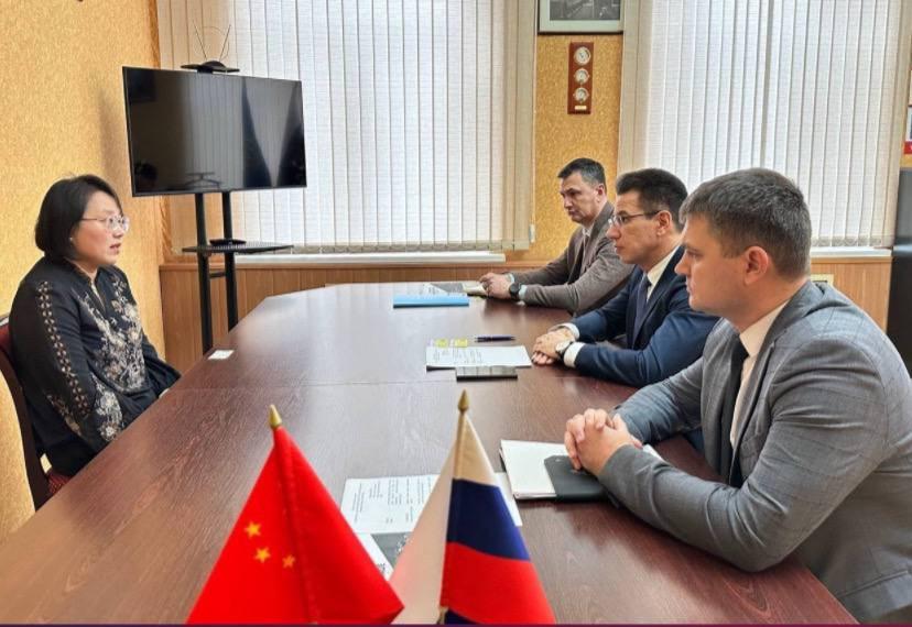 Китайской компании предложили стать партнёром Астраханской области