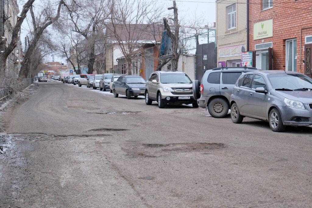 В Астрахани приведут в порядок еще одну улицу, ведущую к городскому рынку