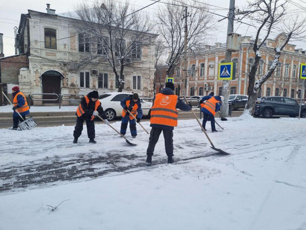 Глава Астрахани остался недоволен работой городских коммунальщиков