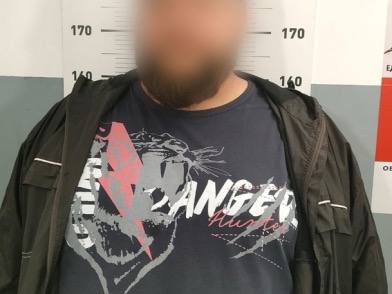 Астраханские полицейские задержали мошенников, получавших выплаты за выдуманных детей — фото 1