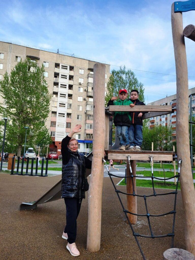 Сквер Добровольцев в Тюмени: что говорят жители о новом общественном пространстве — фото 1