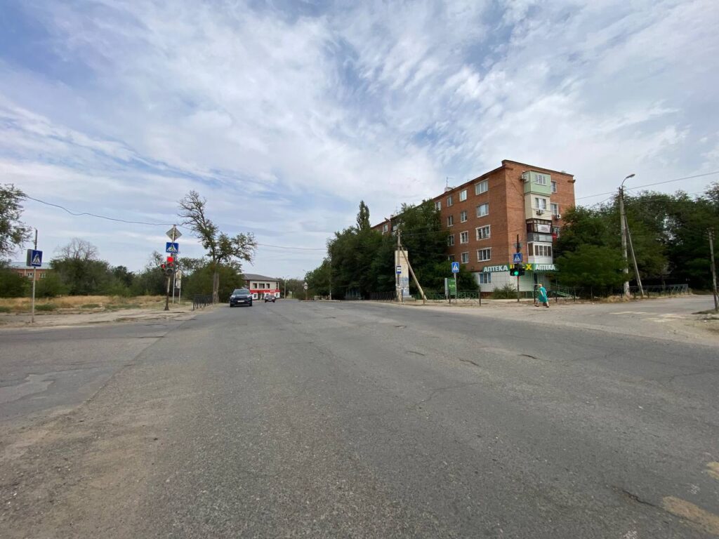 Астраханский микрорайон продолжает погибать: за дело взялся Народный фронт