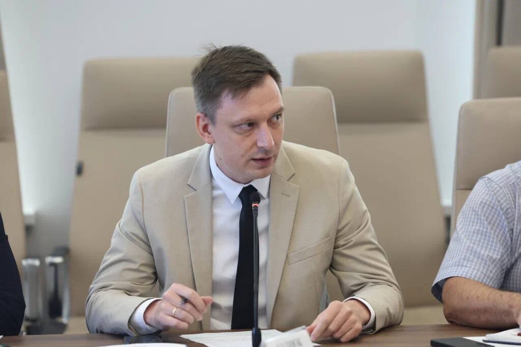 Готовь 50 тысяч: астраханцев начали ловить с помощью камер и штрафовать за мусор — фото 2