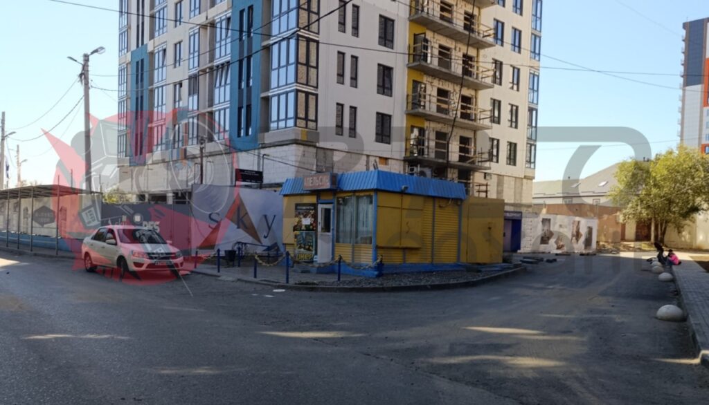 Повсюду ларьки: как Астрахань начала превращаться в палаточный городок — фото 1