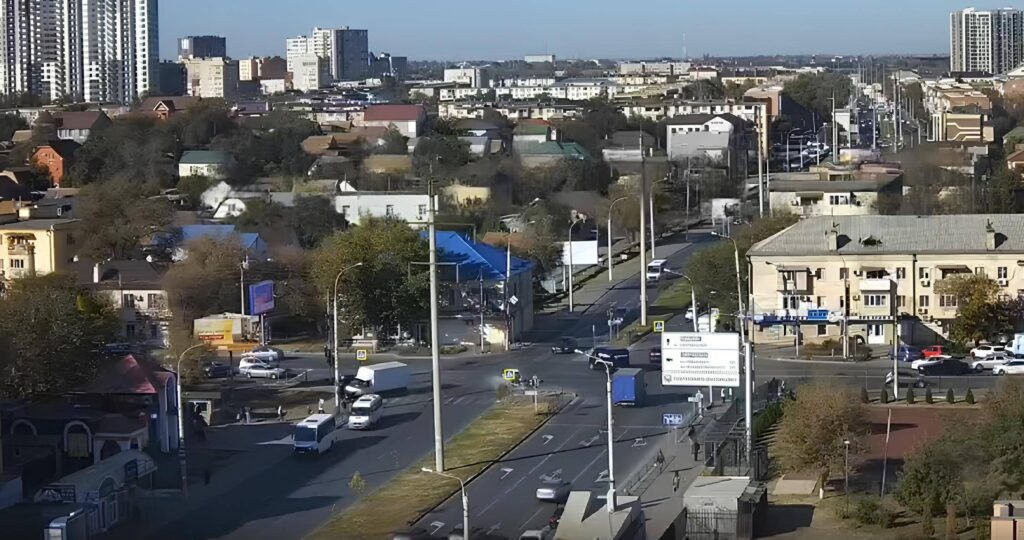 ГАЗель въехала в толпу астраханцев после столкновения с «Ладой»