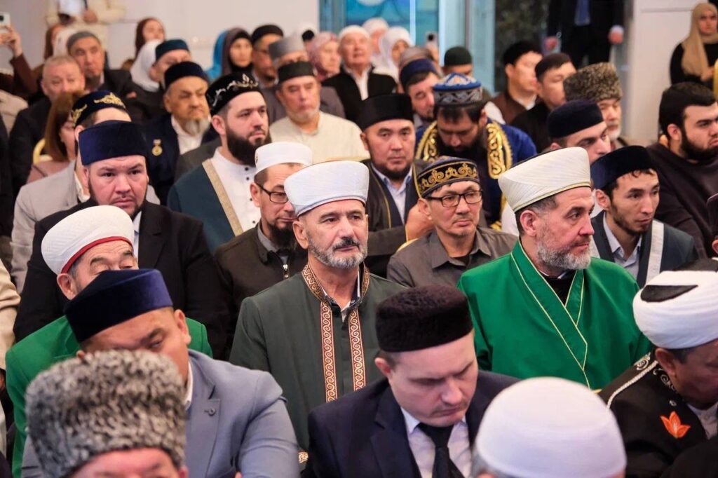 Исламские лидеры призвали к здравому смыслу в вопросах веры и общества — фото 7