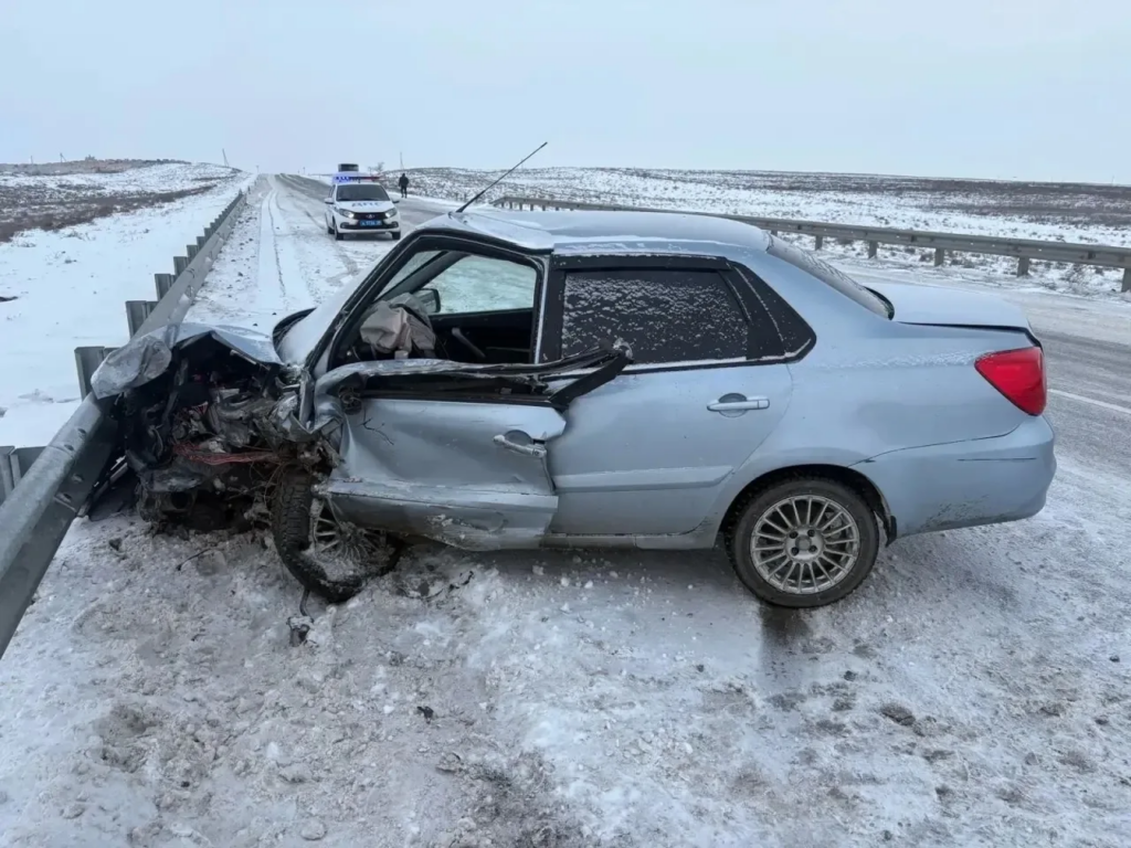 Три смертельных ДТП за два дня унесли жизни четырех астраханцев — фото 2
