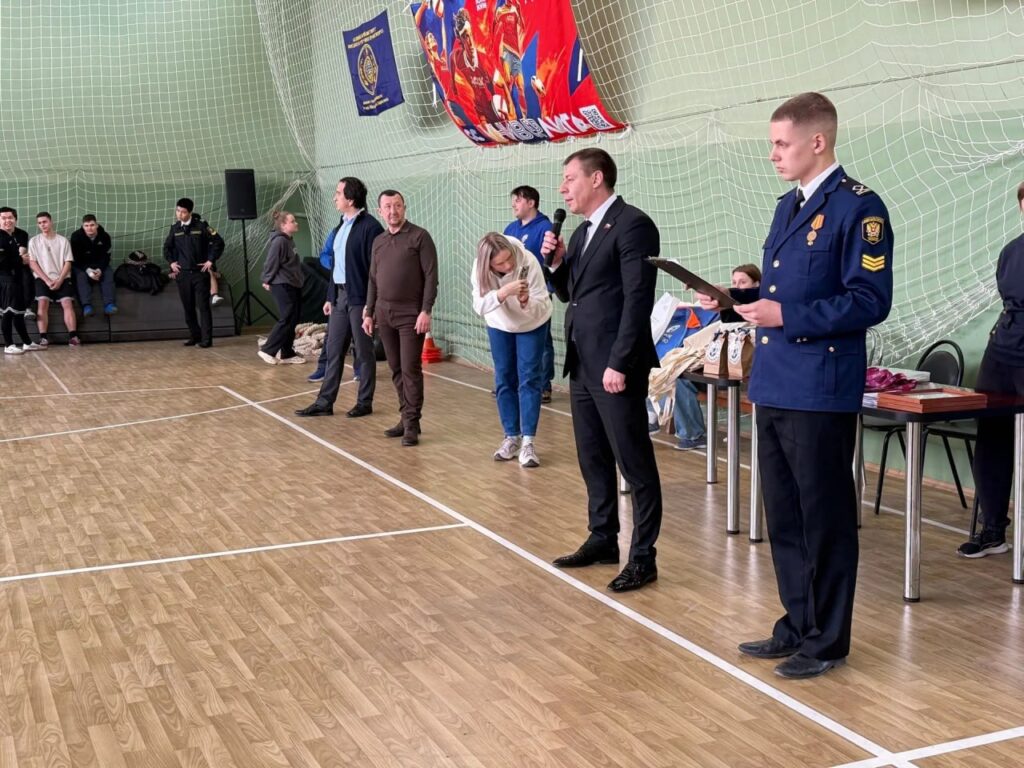 Максим Карташов поддержал студенческий спорт на закрытии «Универ Лиги ГТО» в Астрахани