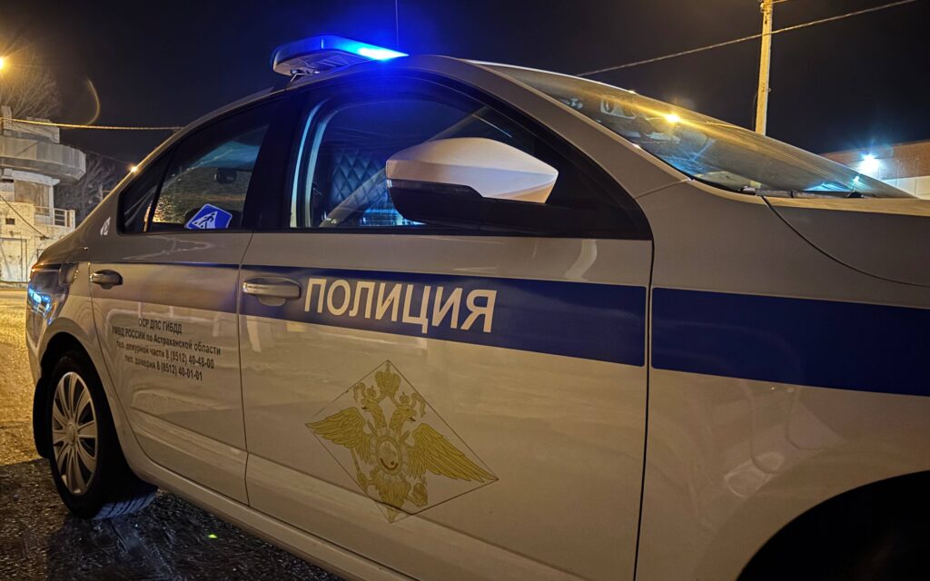 В Астрахани мужчина выпал с 14-го этажа элитного ЖК