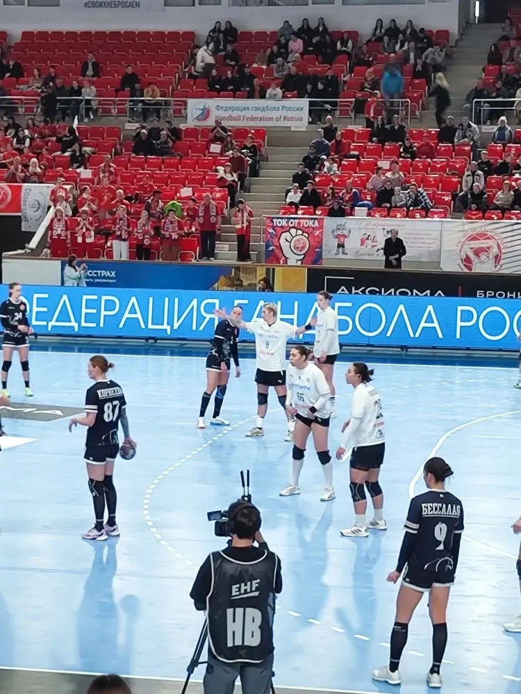 «Астраханочка» уступила «Ростов-Дону» в полуфинале чемпионата России «Астраханочка» уступила «Ростов-Дону» в полуфинале чемпионата России