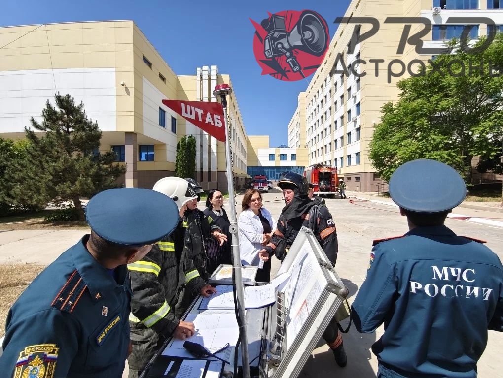 В Астрахани эвакуировали одну из самых крупных клиник В Астрахани эвакуировали одну из самых крупных клиник