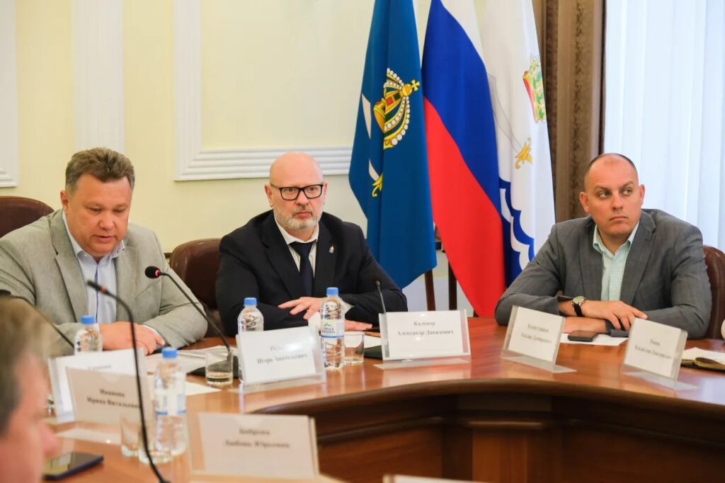В Астрахани прошло заседание антинаркотической комиссии: акцент на молодёжь и рейды по клубам