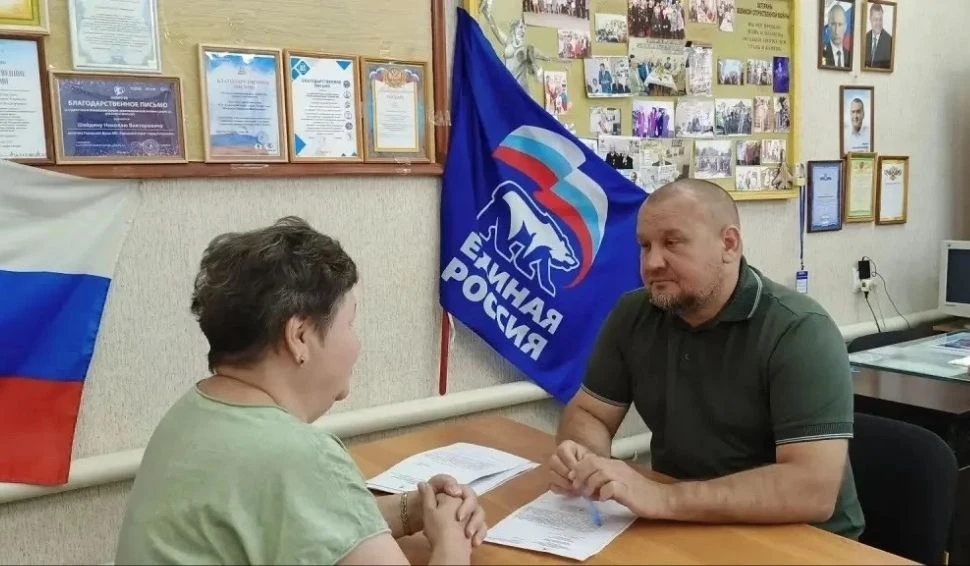 Более 60 астраханцев обратились за помощью к депутатам Городской Думы в общерегиональный день приема граждан Более 60 астраханцев обратились за помощью к депутатам Городской Думы в общерегиональный день приема граждан