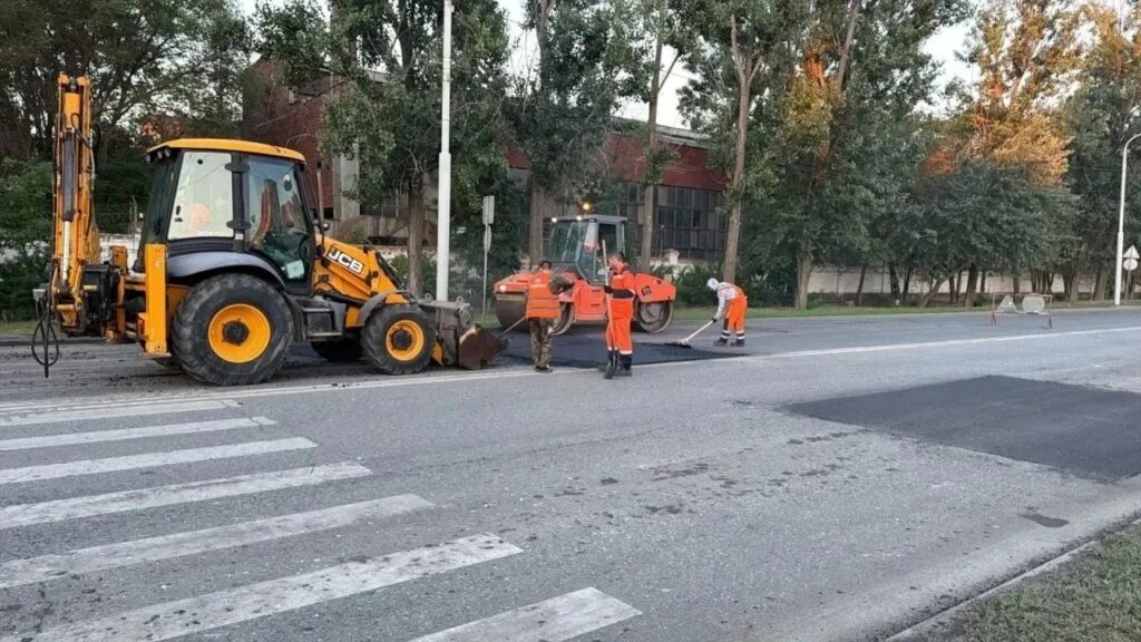 В Астрахани привели в порядок подъемы на мосты В Астрахани привели в порядок подъемы на мосты