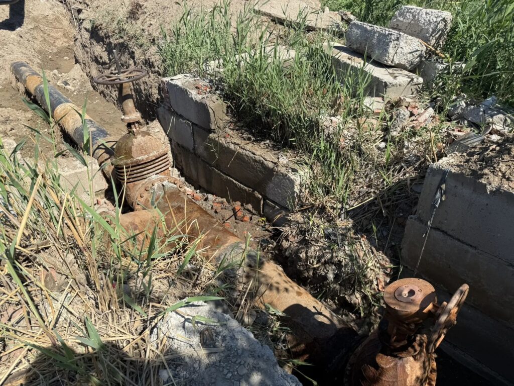 Сегодня астраханцы массово останутся без воды
